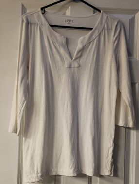 LOFT Ivory Split-Neck 3/4 Sleeve Tunic